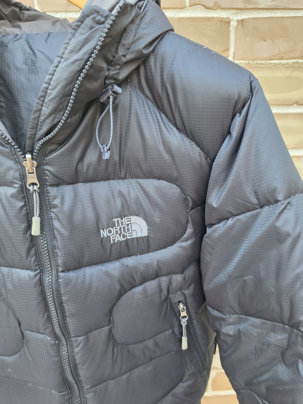 The North Face Black Hooded Puffer Jacket Men's Medium M